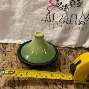 Le Creuset Mini Tagine in Palm- rare!